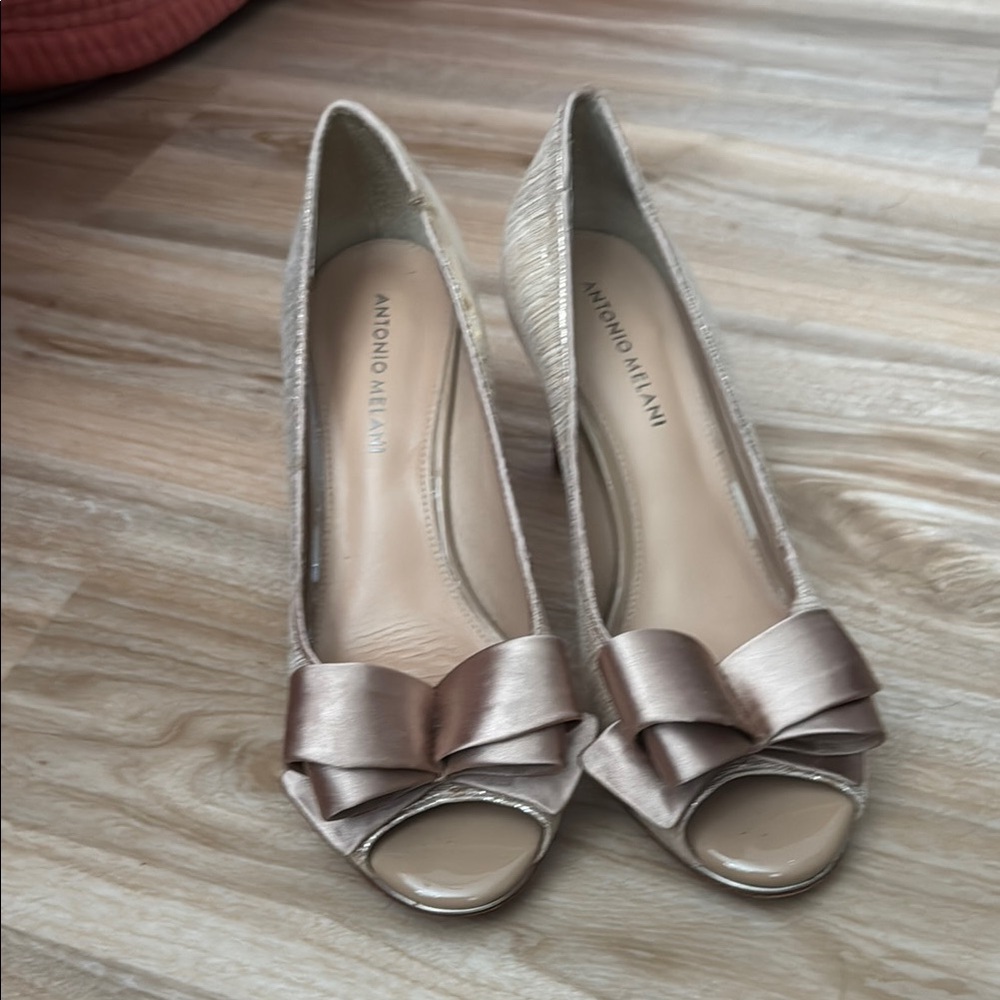 Antonio Melani Cream Peep-Toe Heels with Bow Detail